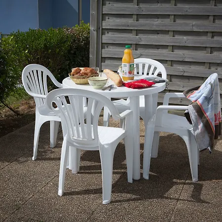 Apartahotel Vacancéole - Résidence Les Terrasses De Pentrez-plage 3*