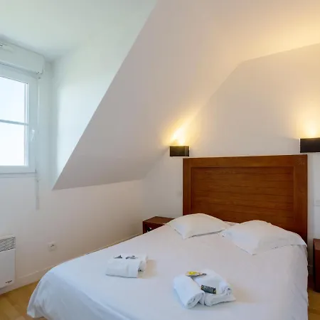 Aparthotel Vacanceole - Les Terrasses De Pentrez-plage 3*